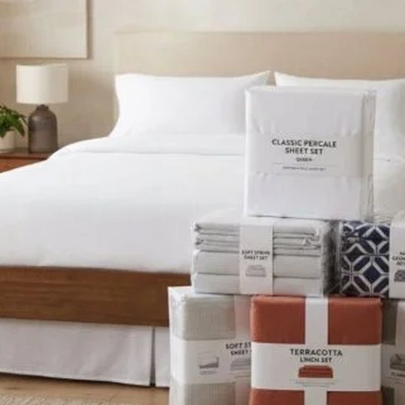 Coordinated cotton bed sets